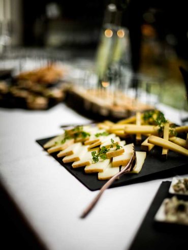Ayer photographe rennes hotel balthazar cuisine gastronomie plateau de fromage au buffet