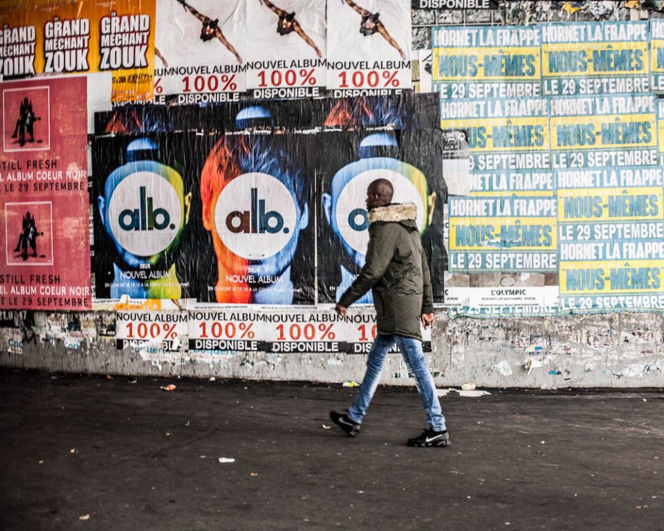 Ayer-photographe-paris-urbain-derive-affiches-rue